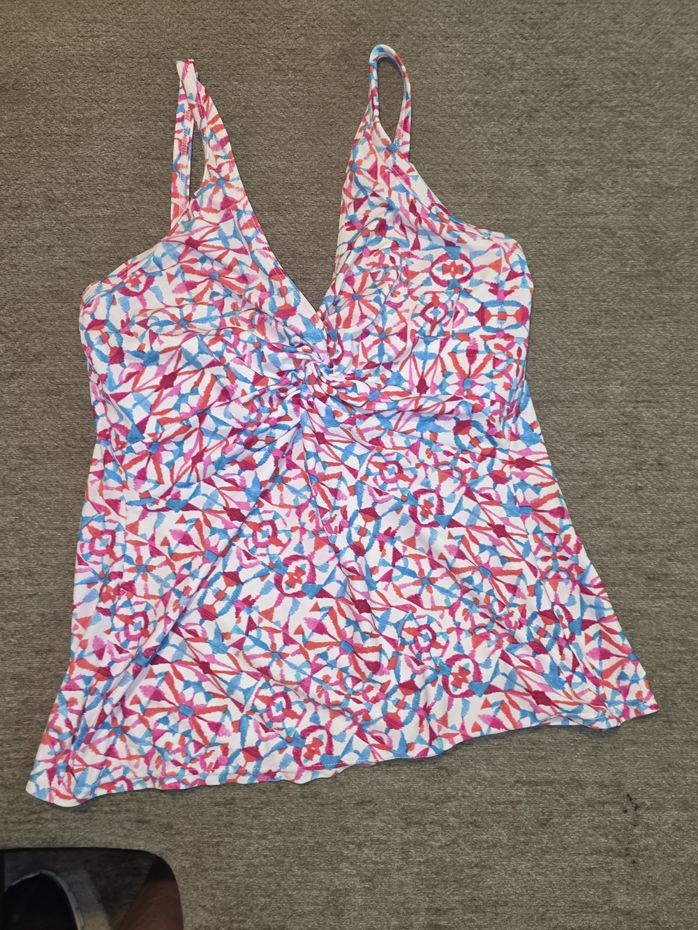 Sunsets Twist-Front Tankini Top - Pink & Blue 36D